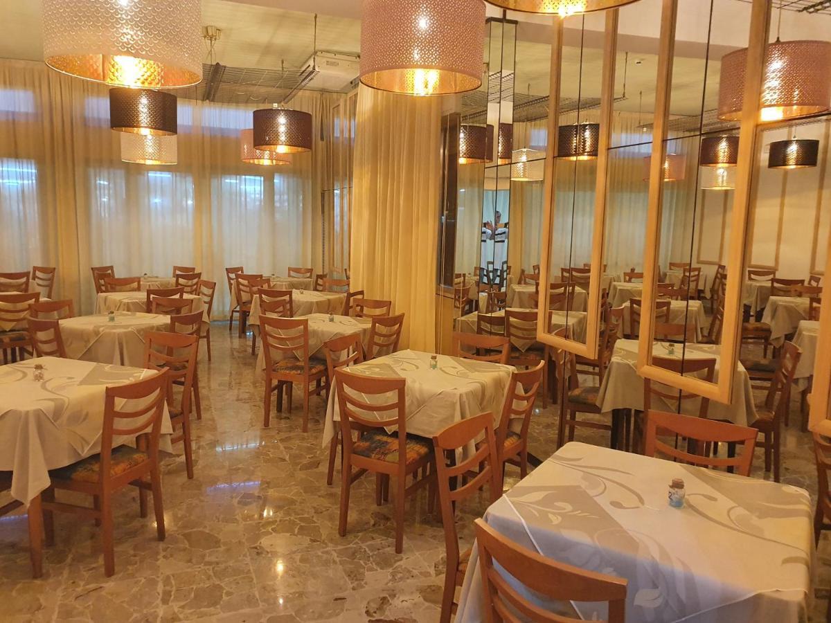 Hotel Venezia San Mauro Mare Dış mekan fotoğraf